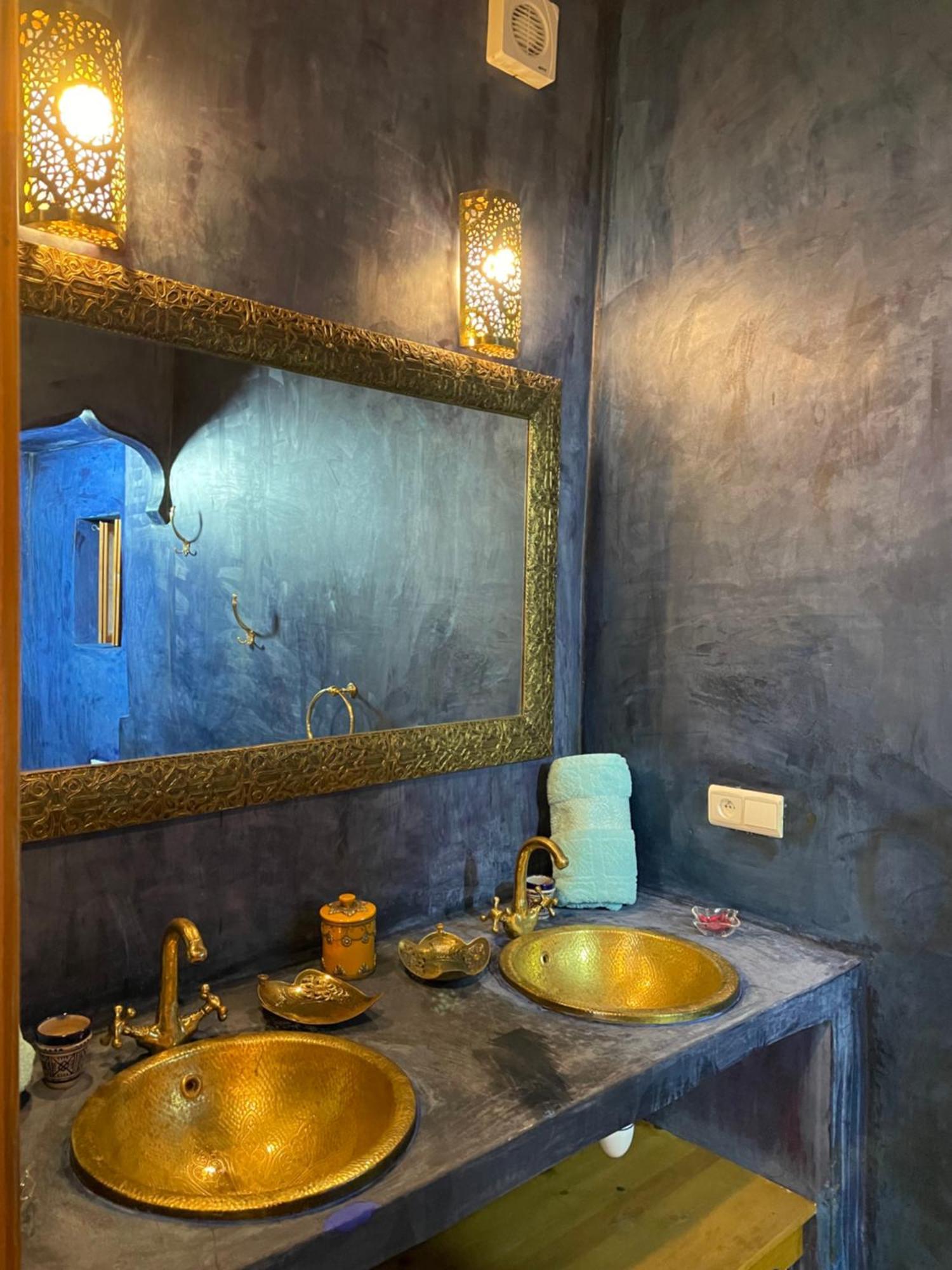Dar Seffah Au Coeur De La Medina Villa Fes Exterior photo